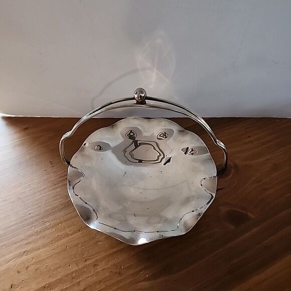 Vintage Metal Candy Dish Scalloped Edge & Holder with Twisted Handle - Picture 11 of 16